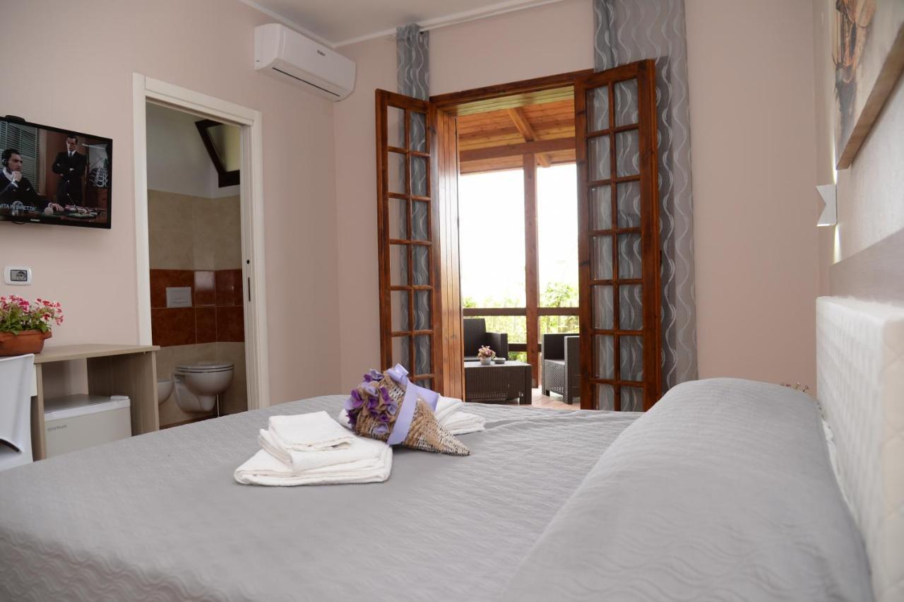 B&B Valeri โตรเปอา ภายนอก รูปภาพ