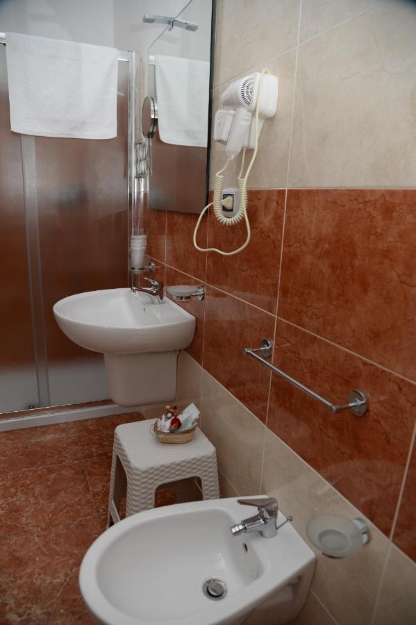 B&B Valeri โตรเปอา ภายนอก รูปภาพ